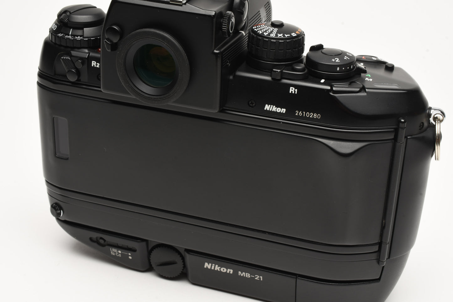 Nikon F4s 35mm SLR body, Mint-, Very clean, tested, GREAT