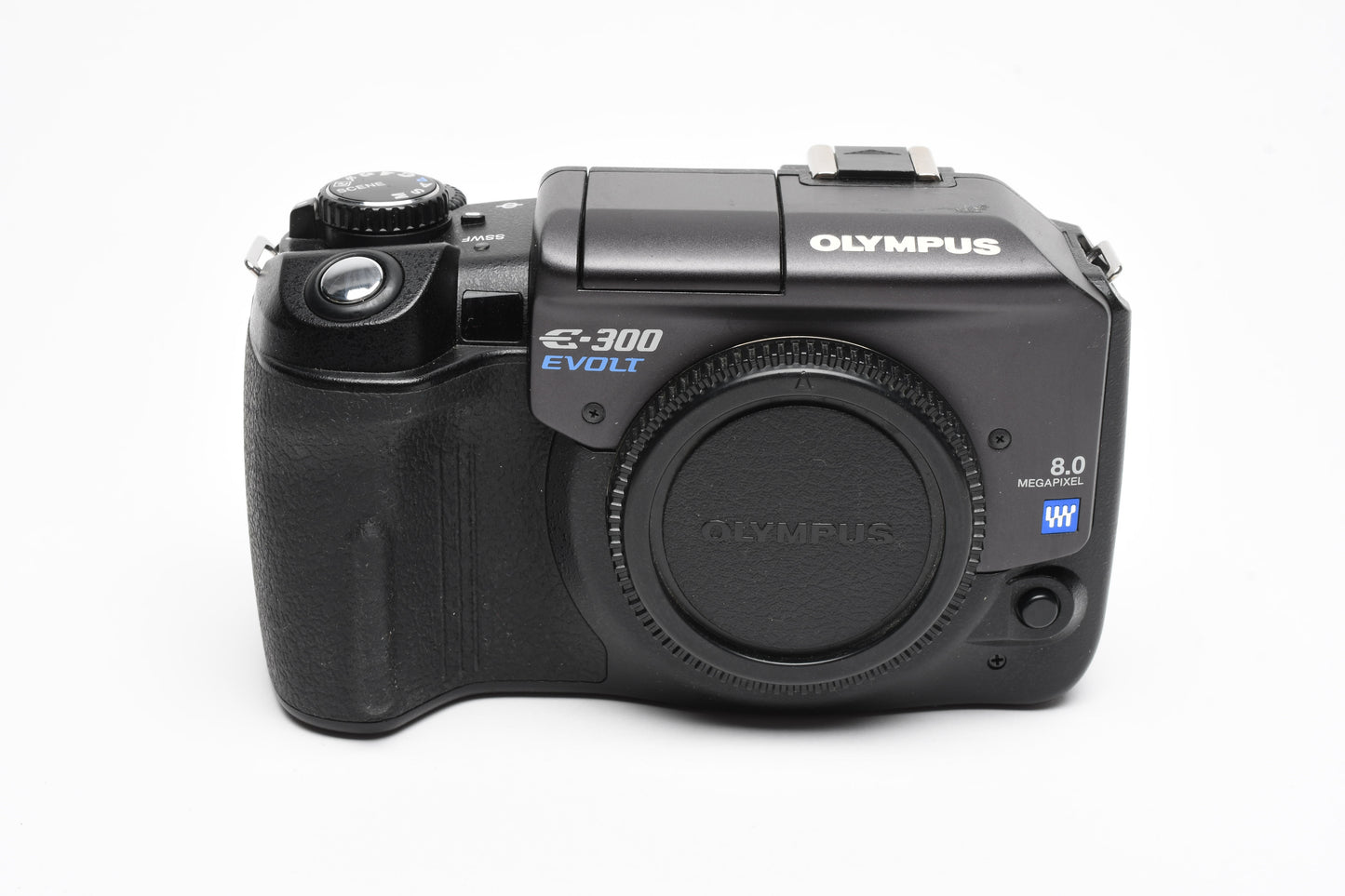 Olympus E-300 8MP Digital camera body, Batt+charger, Tested