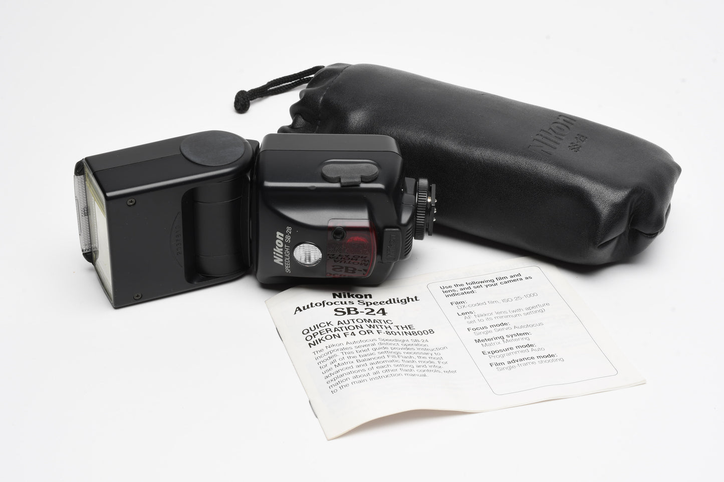 Nikon SB-28 Speedlight flash, Tested, works great, w/pouch, Clean!