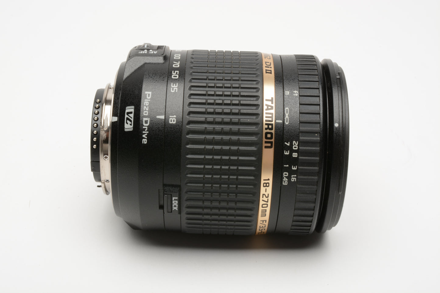 Tamron AF 18-270mm f3.5-6.3 Di II VC B008 Nikon AF Mount, Caps, UV, Great!