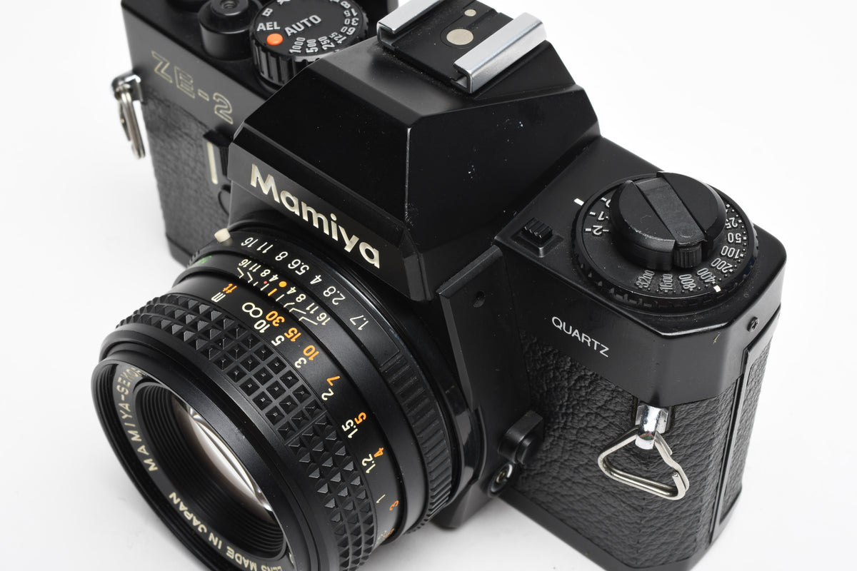 Mamiya ZE-2 35mm SLR w/50mm f1.7 lens, Case, New Seals, Great!