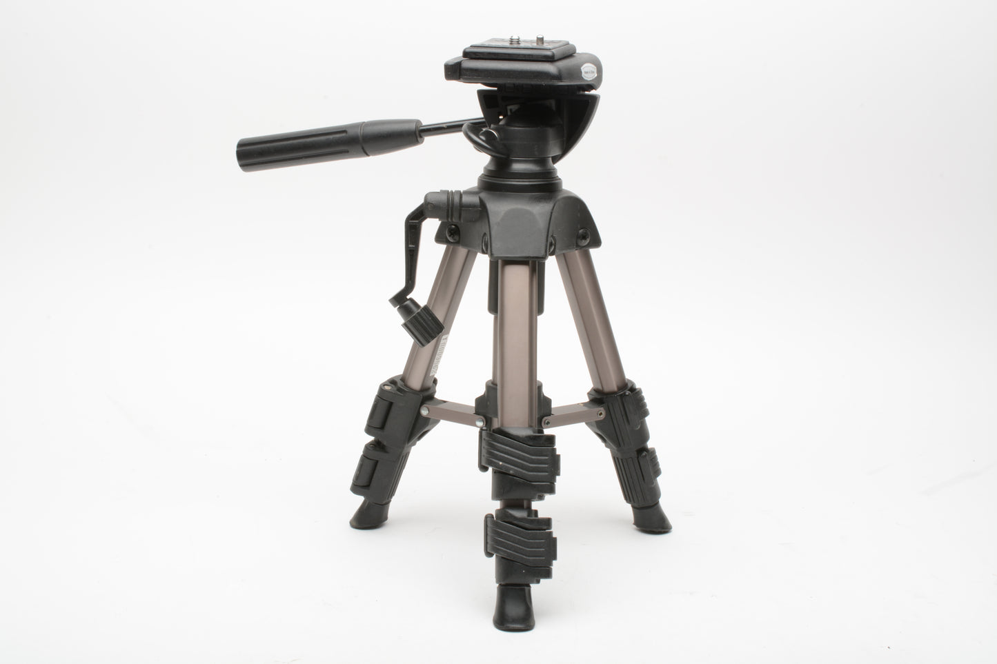 Vanguard Mars 1 Compact folding tripod w/QR plate, 12" folded, 20" expanded