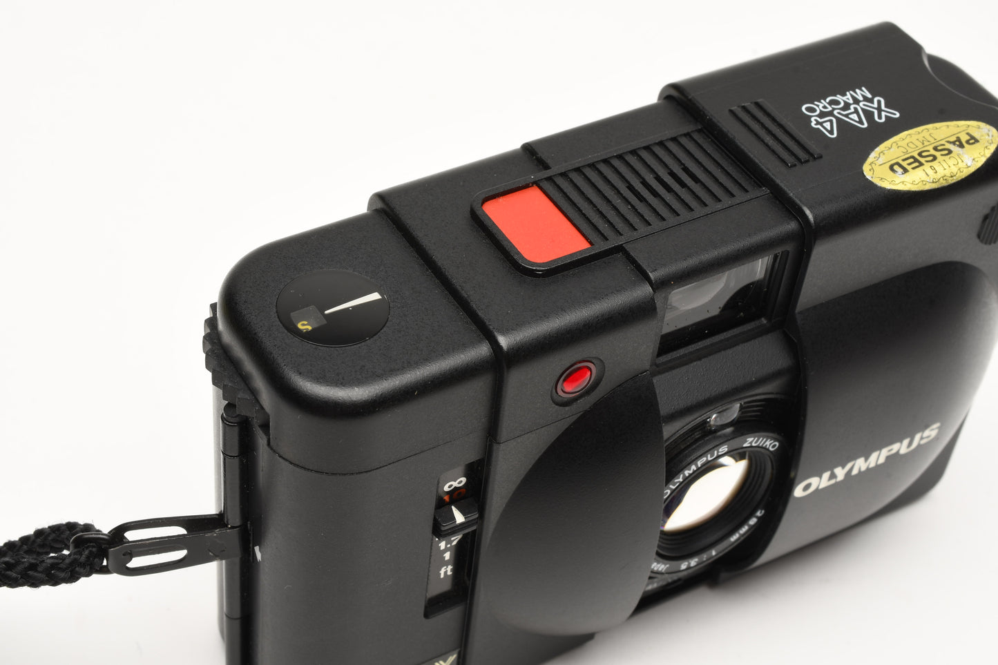 Olympus XA4 35mm Point & Shoot w/A16 Flash, Tested, Great