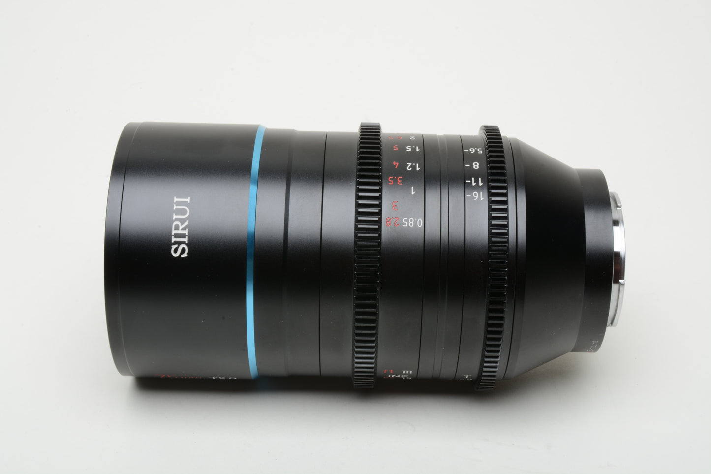 Sirui 75mm T2.9 1.6X full frame Anamorphic lens Venus E75 Sony E Mount Mint, Boxed