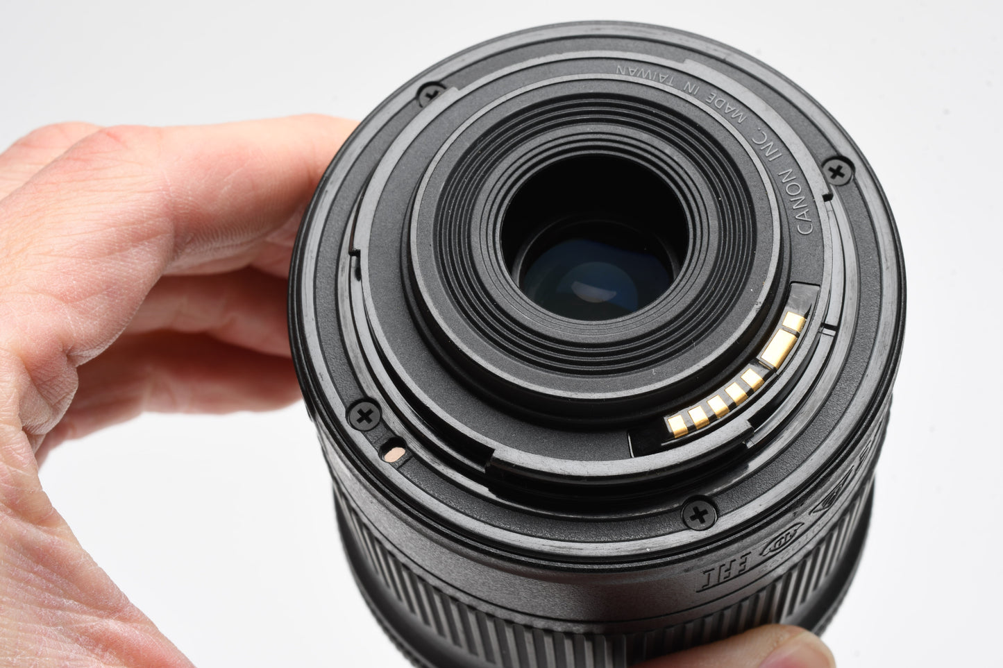 Canon EFS 10-18mm f4.5-5.6 IS STM Zoom Lens, w/Caps, Mint-