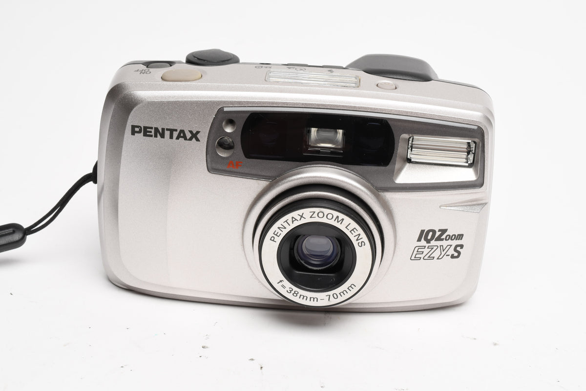 Pentax IQZoom EZY-S 35mm Point&Shoot camera w/38-70mm Zoom, Strap