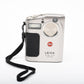 Leica Digilux Zoom 1.5 MP Digital Camera w/ batt, charger, 8MB card, case+