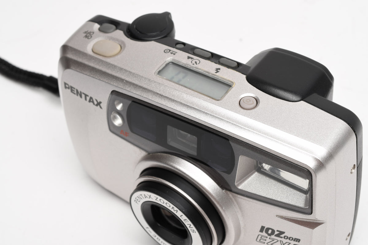 Pentax IQZoom EZY-S 35mm Point&Shoot camera w/38-70mm Zoom, Strap