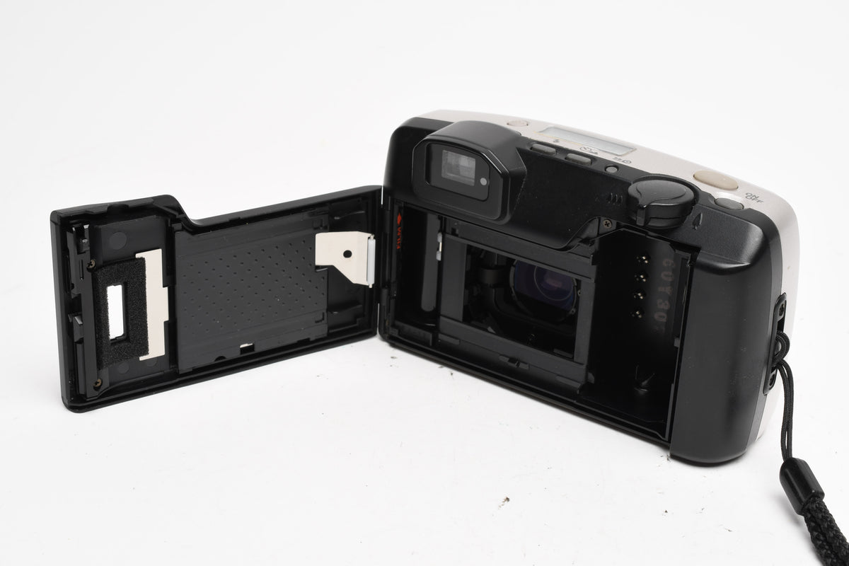 Pentax IQZoom EZY-S 35mm Point&Shoot camera w/38-70mm Zoom, Strap