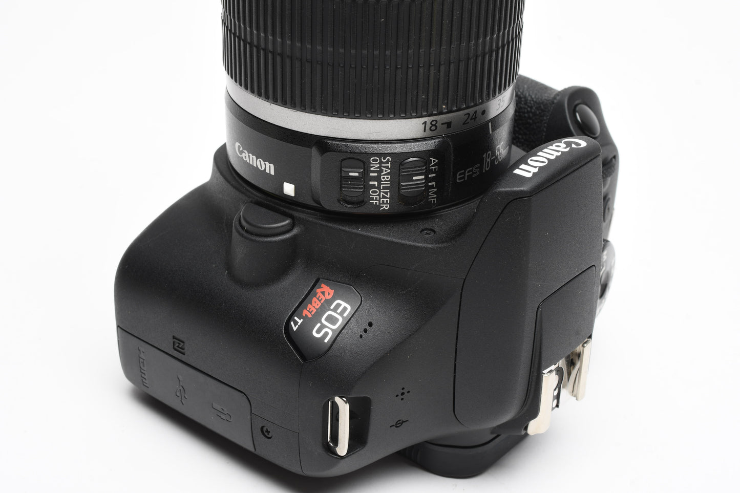 Canon Rebel T7 DSLR w/18-55mm f3.5-5.6 IS II Only 18 Acts!! Mint-