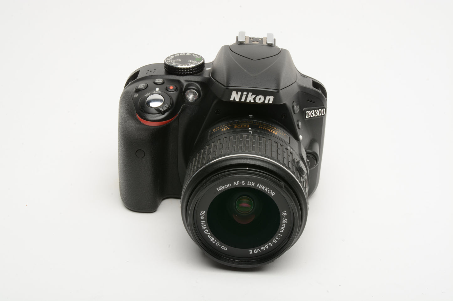 Nikon D3300 DSLR w/18-55mm zoom 2Batts, charger, strap, Only 6698 Acts!!