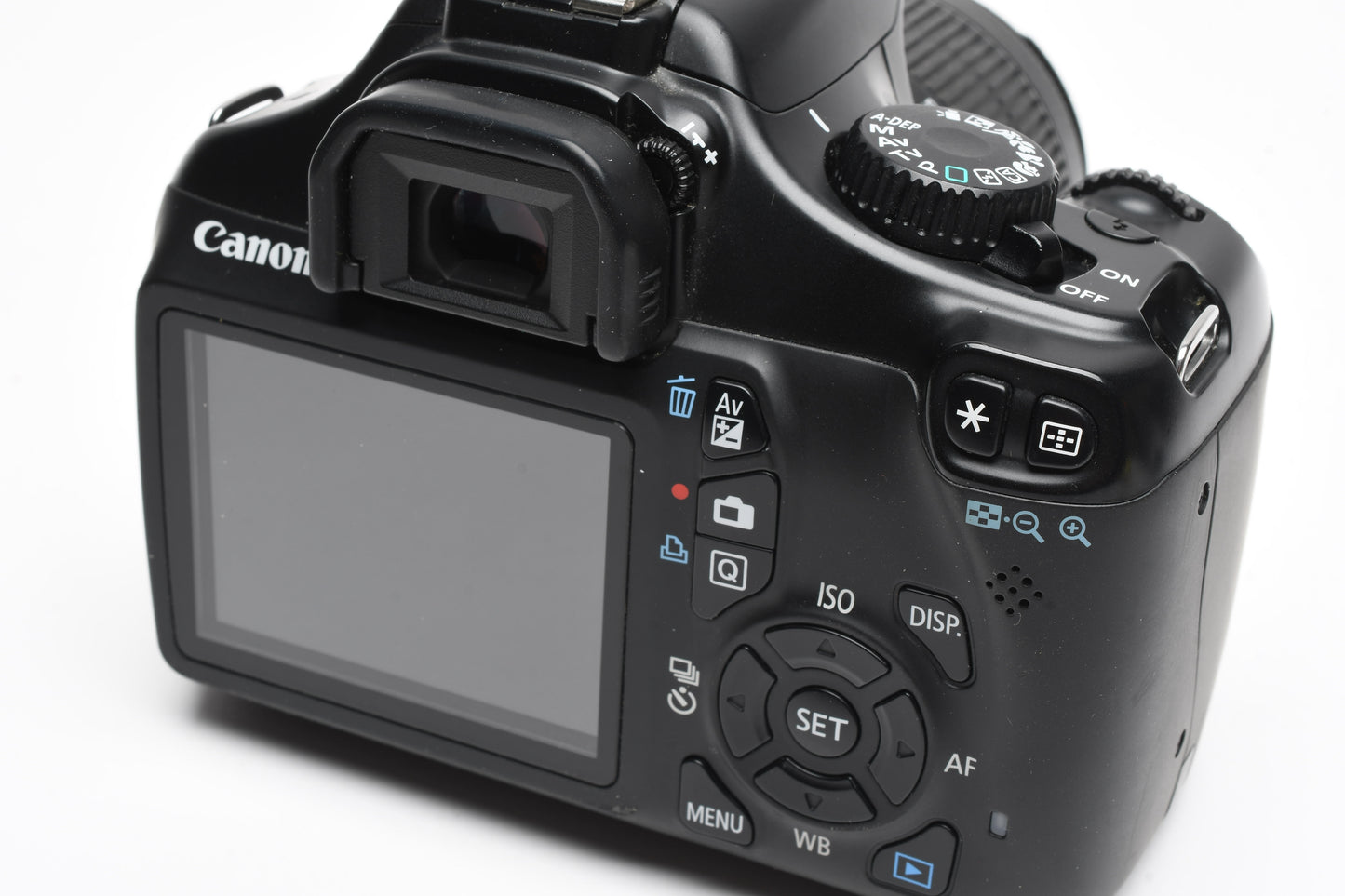Canon EOS T3 w/18-55mm f3.5-5.6 IS II lens, batt+charger, Only 9866K Acts!