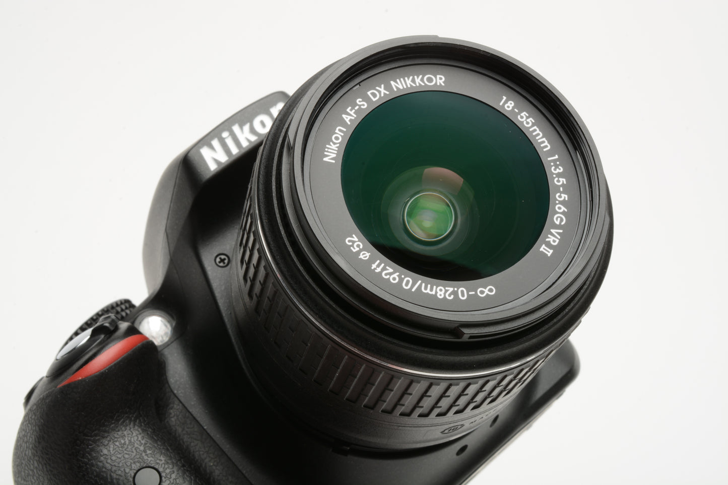 Nikon D3300 DSLR w/18-55mm zoom 2Batts, charger, strap, Only 6698 Acts!!