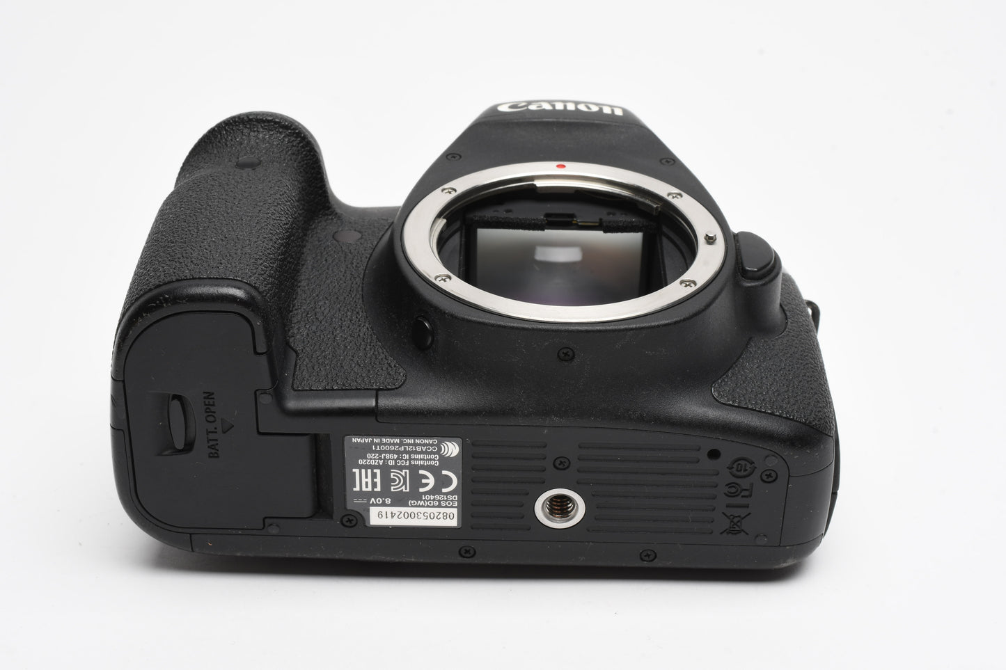 Canon EOS 6D DSLR 20.2MP w/batt, charger, 68K Acts, tested, works great!