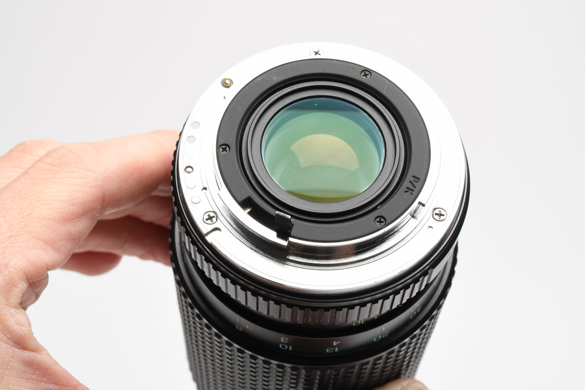Tokina RMC 80-200mm f3.5-4.5 zoom lens for Pentax PK Mount