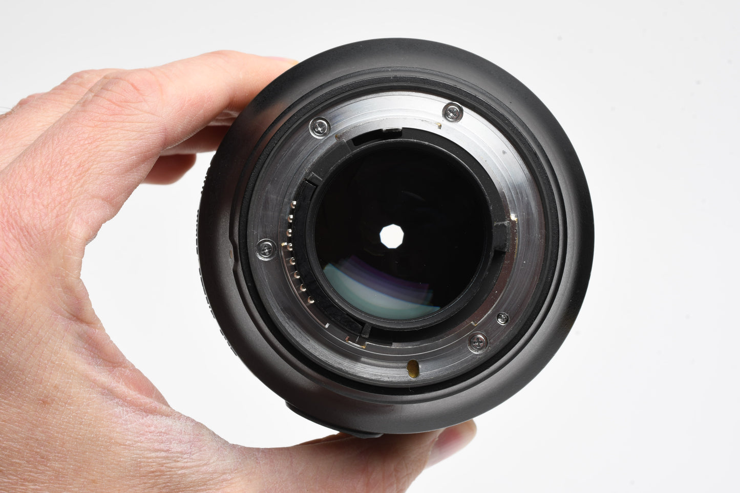 Nikon Nikkor 85mm f1.4G lens w/Caps, Box, Very sharp!