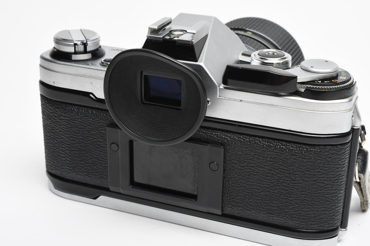 Canon AE-1 35mm SLR Camera w/35-70mm Zoom, New Seals, Case, Great