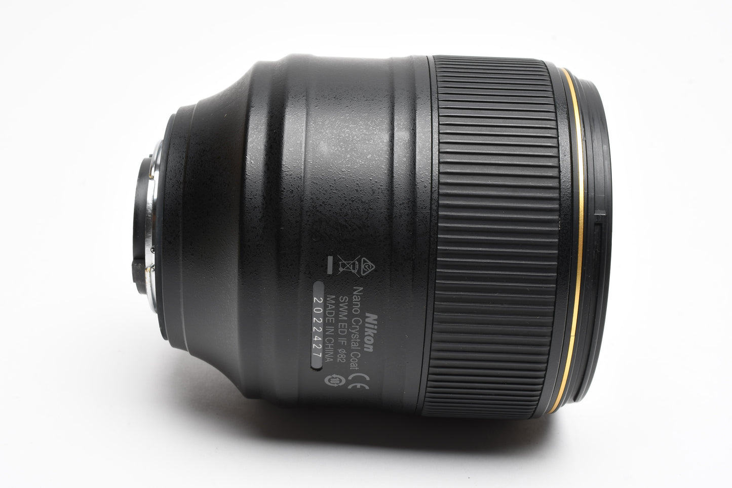 Nikon Nikkor 105mm f1.4E ED w/Caps, Box, Very sharp!