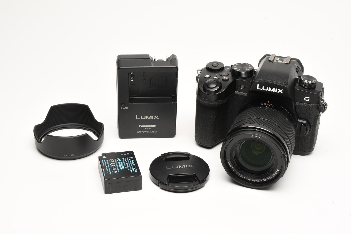 Panasonic Lumix DC-G95 4K w/12-60mm Lens, Batt+charger, ONLY 62 S.C.