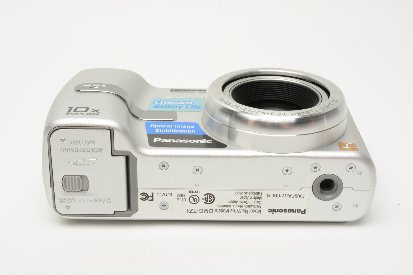 Panasonic Lumix DMC-TZ1 5MP Digital Point&Shoot, batt+charger+manual