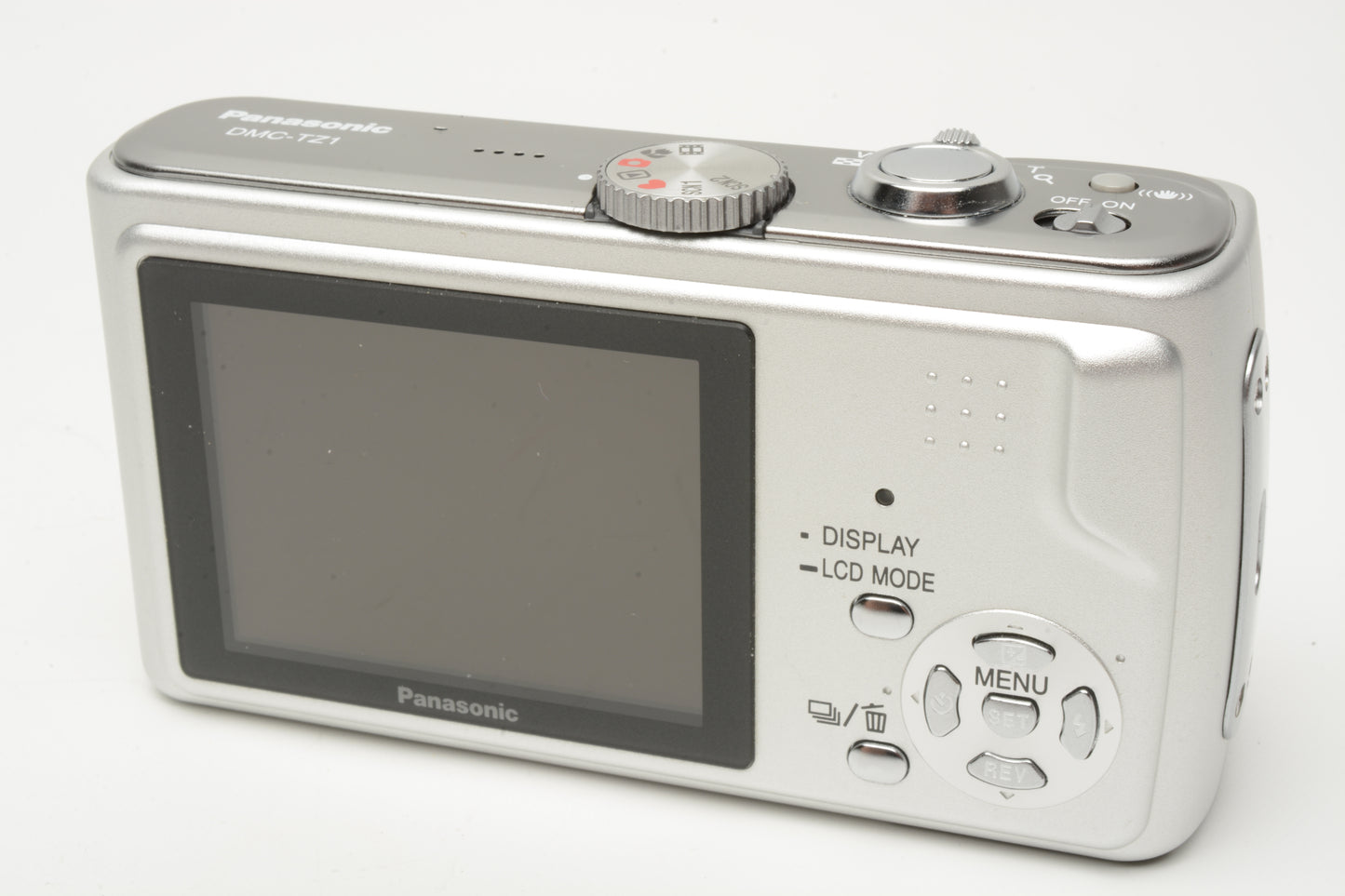 Panasonic Lumix DMC-TZ1 5MP Digital Point&Shoot, batt+charger+manual