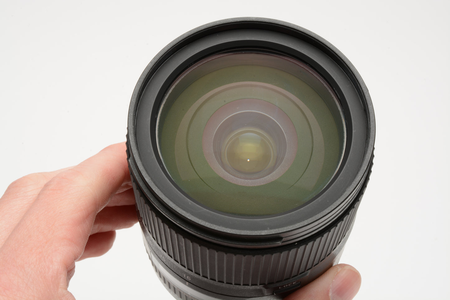 Tamron AF 16-300mm PZD Di II f3.5-6.3 zoom Nikon AF mount w/Lens hood, caps