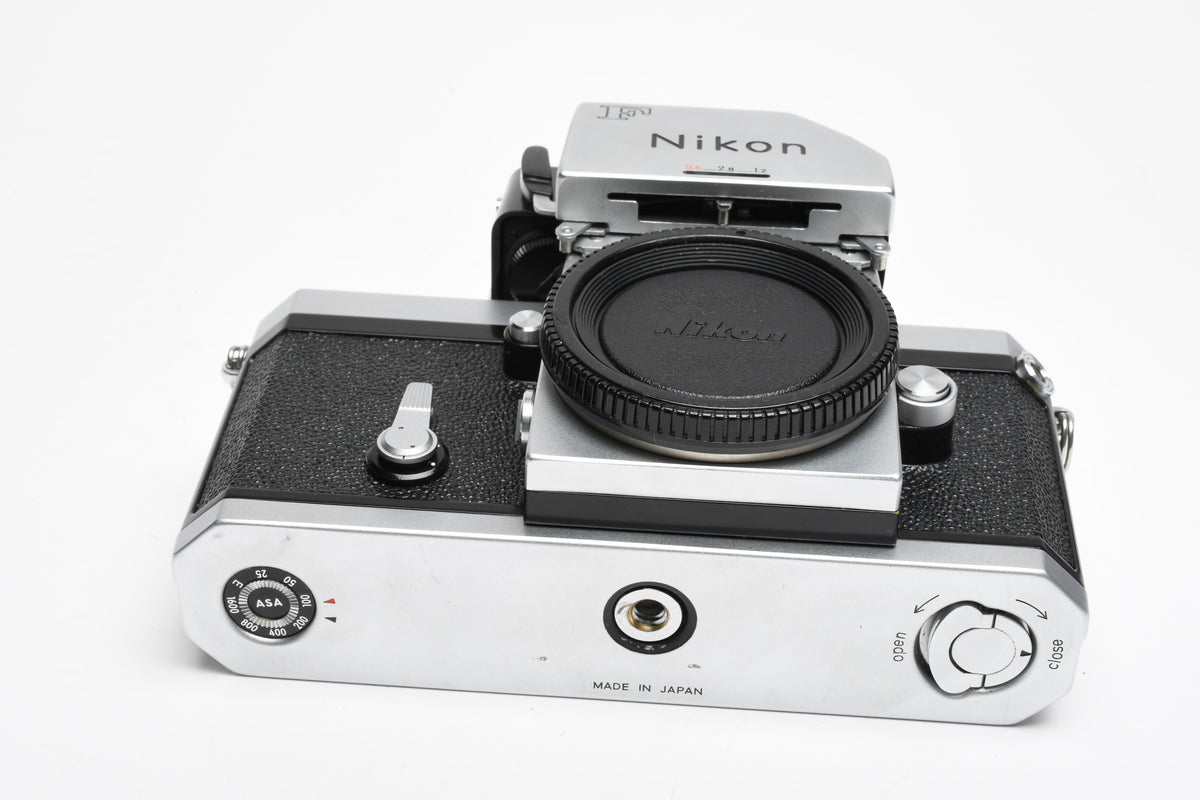 Nikon F 35mm SLR w/Photomic finder, New Seals! Great! Very clean