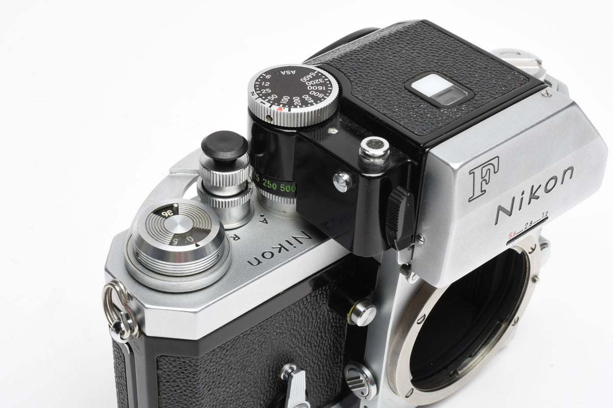 Nikon F 35mm SLR w/Photomic finder, New Seals! Great! Very clean