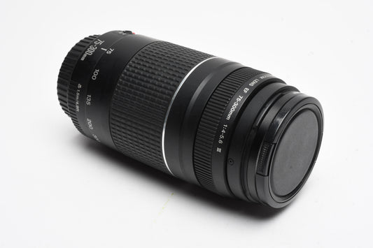 Canon EF 75-300mm f4-5.6 III Telephoto zoom, caps + UV filter