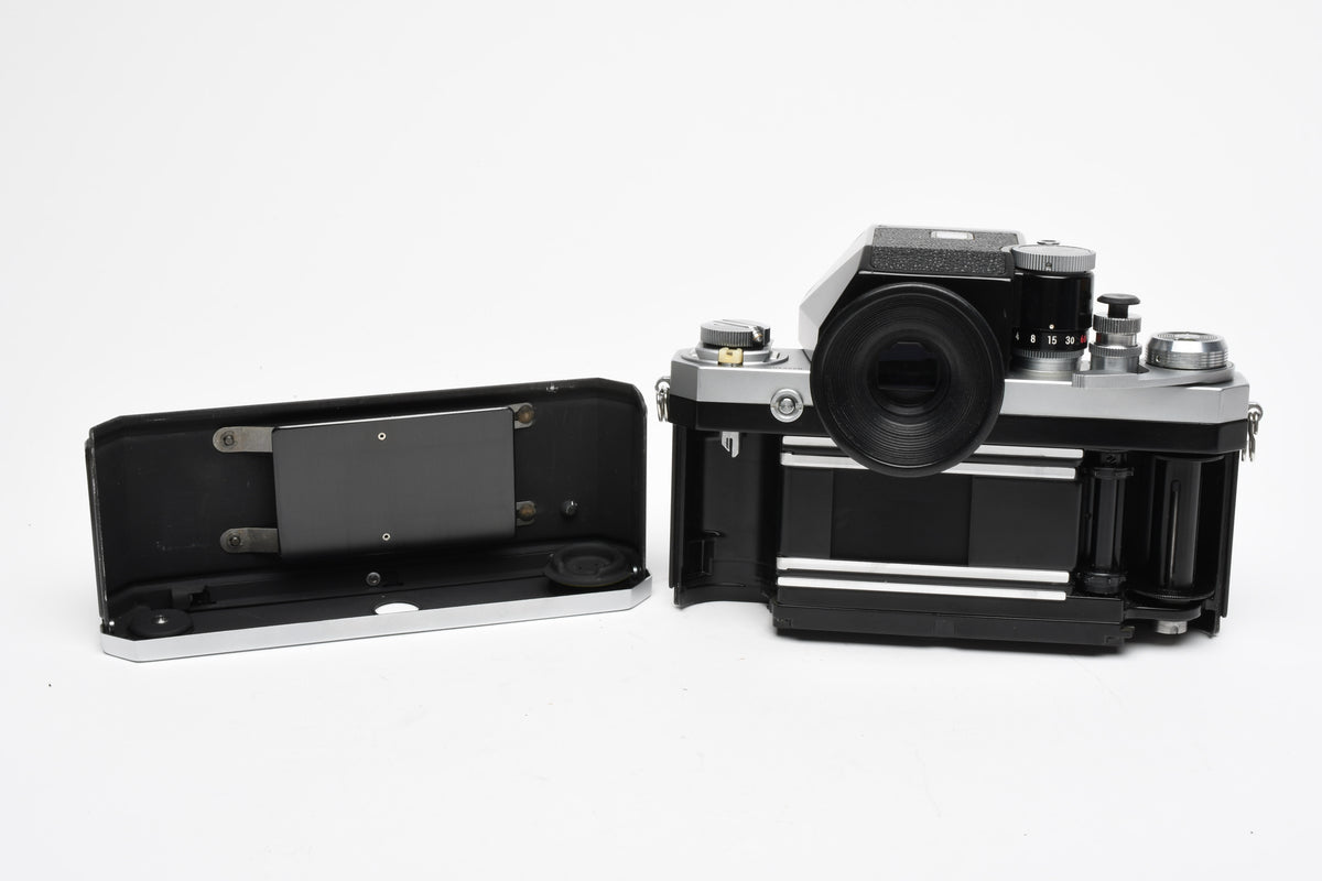 Nikon F 35mm SLR w/Photomic finder, New Seals! Great! Very clean