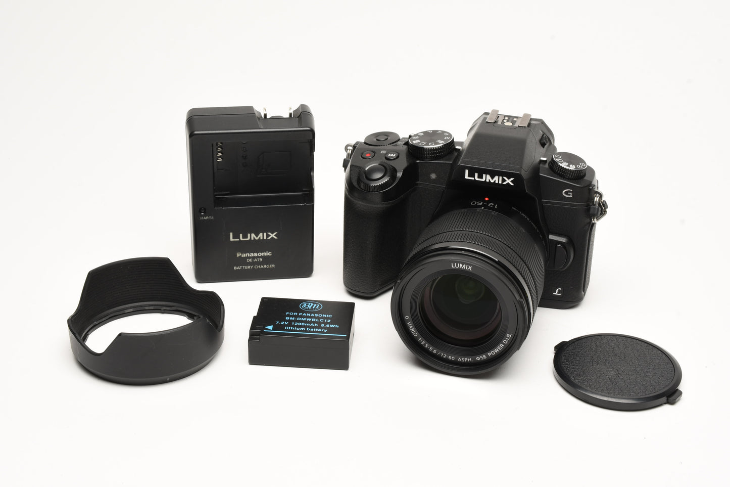 Panasonic Lumix DC-G85 4K w/12-60mm Lens, Batt+charger, ONLY 62 S.C.