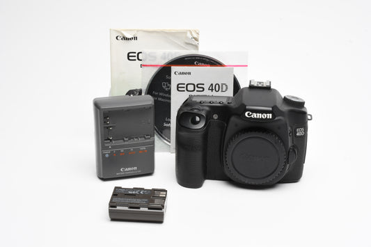 Canon EOS 40D DSLR Body, batt, charger, strap, Only 28K Acts, Tested