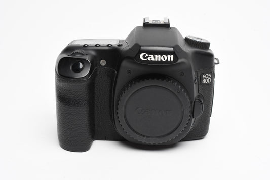 Canon EOS 40D DSLR Body, batt, charger, strap, Only 28K Acts, Tested