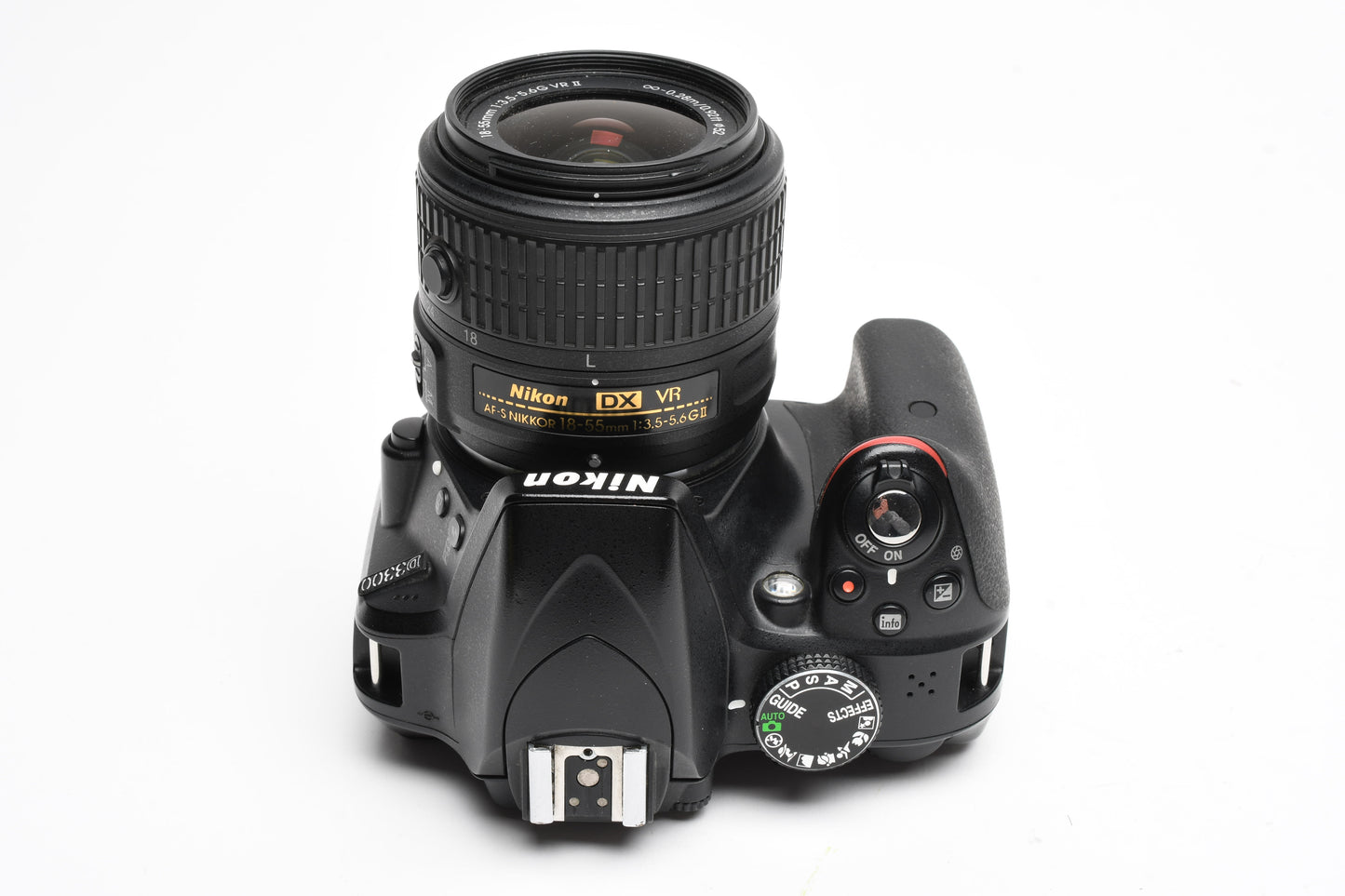 Nikon D3300 DSLR w/18-55mm zoom Batt, charger, strap, Only 15,380 Acts