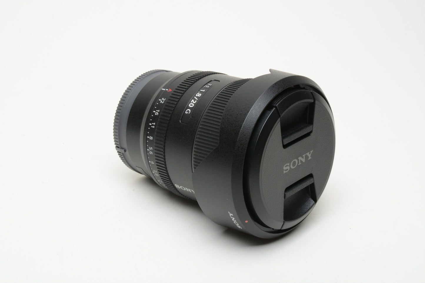 Sony FE 20mm f1.8G SEL20F18G wide lens, hood+caps, Mint