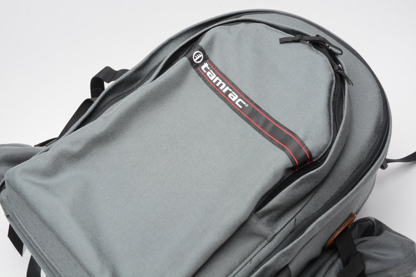 Tamrac Backpack (1980/1990s style) Gray, Side pockets, Great! ~17x12x7"