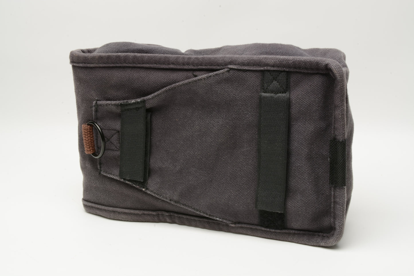Domke F-902 Pouch 3" x 9" Gray, Good
