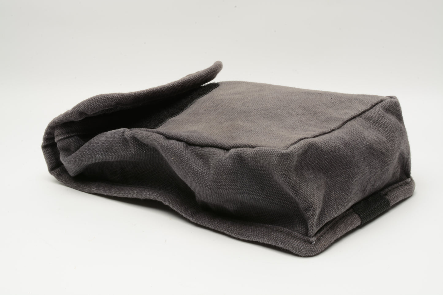 Domke F-902 Pouch 3" x 9" Gray, Good