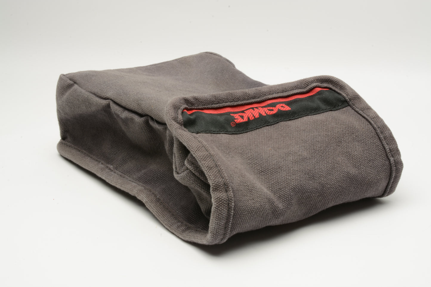 Domke F-902 Pouch 3" x 9" Gray, Good