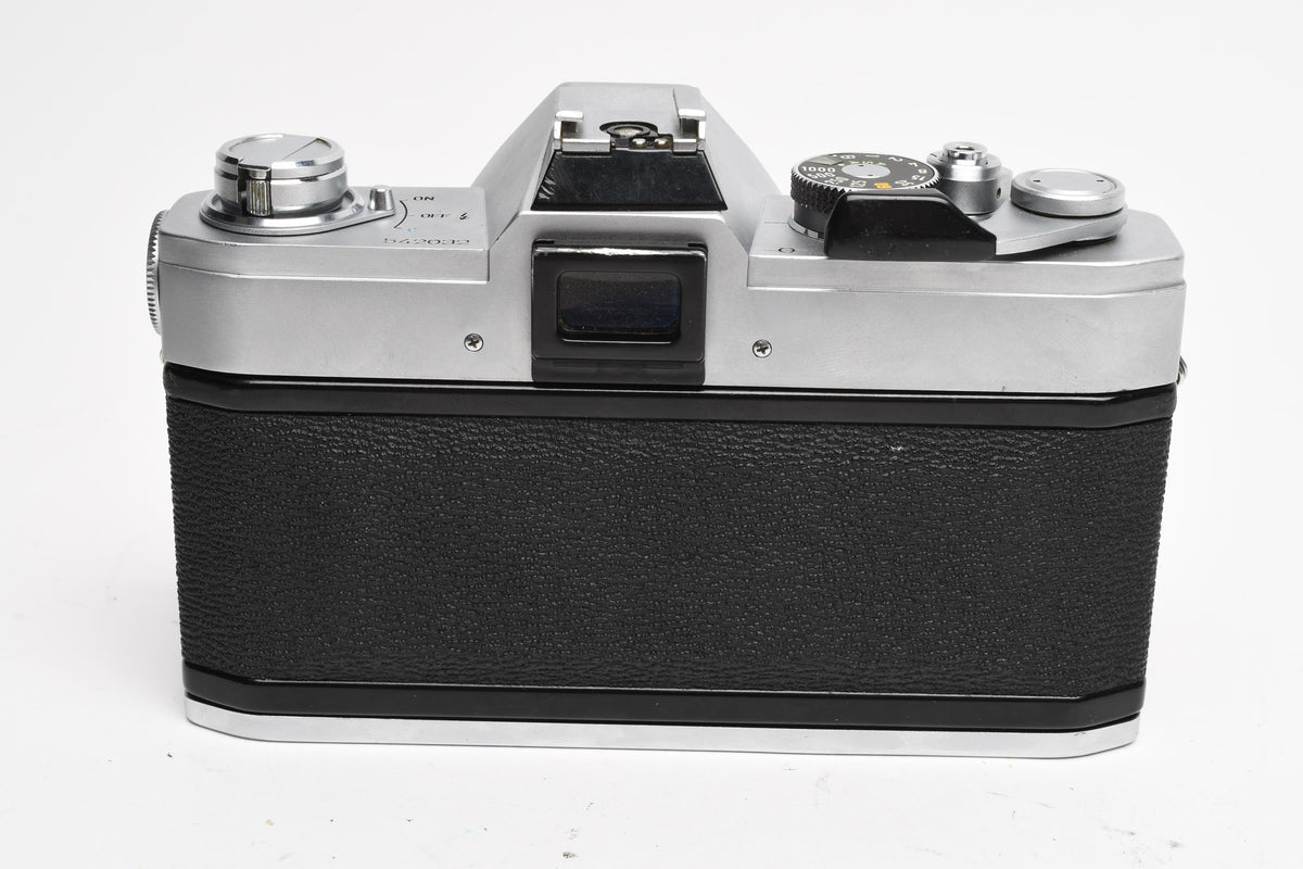 Canon FTb QL 35mm SLR w/ Canon 50mm f1.4 S.S.C. lens, New Seals
