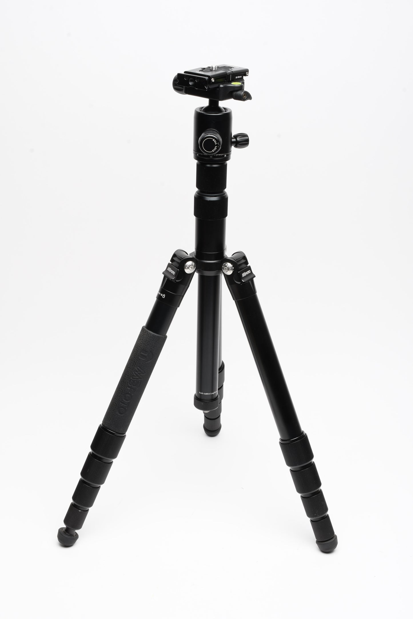 MeFOTO RoadTrip Pro Aluminum Series 1 Travel Tripod BMRTPROABLK