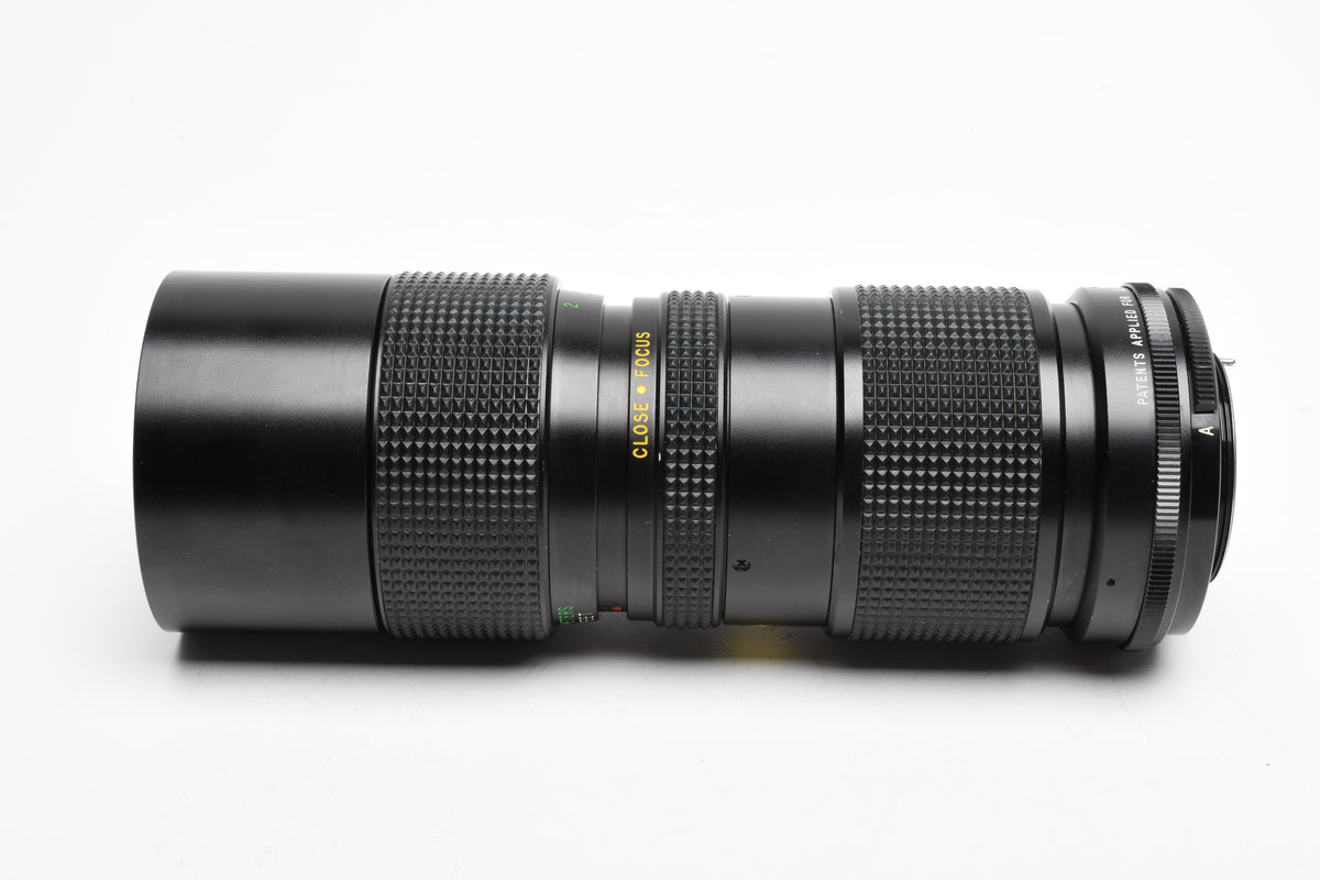 Vivitar 85-205mm f3.8 Telephoto zoom lens w/M42 mount, caps, case, Clean!