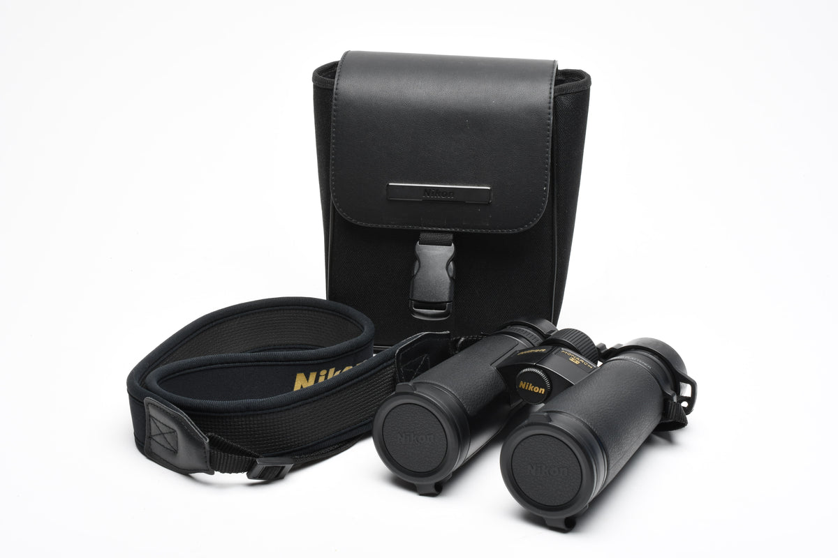 Nikon 8x42 Monarch HG Ultimate All-Terrain Scratch-Resistant Binoculars, Mint-