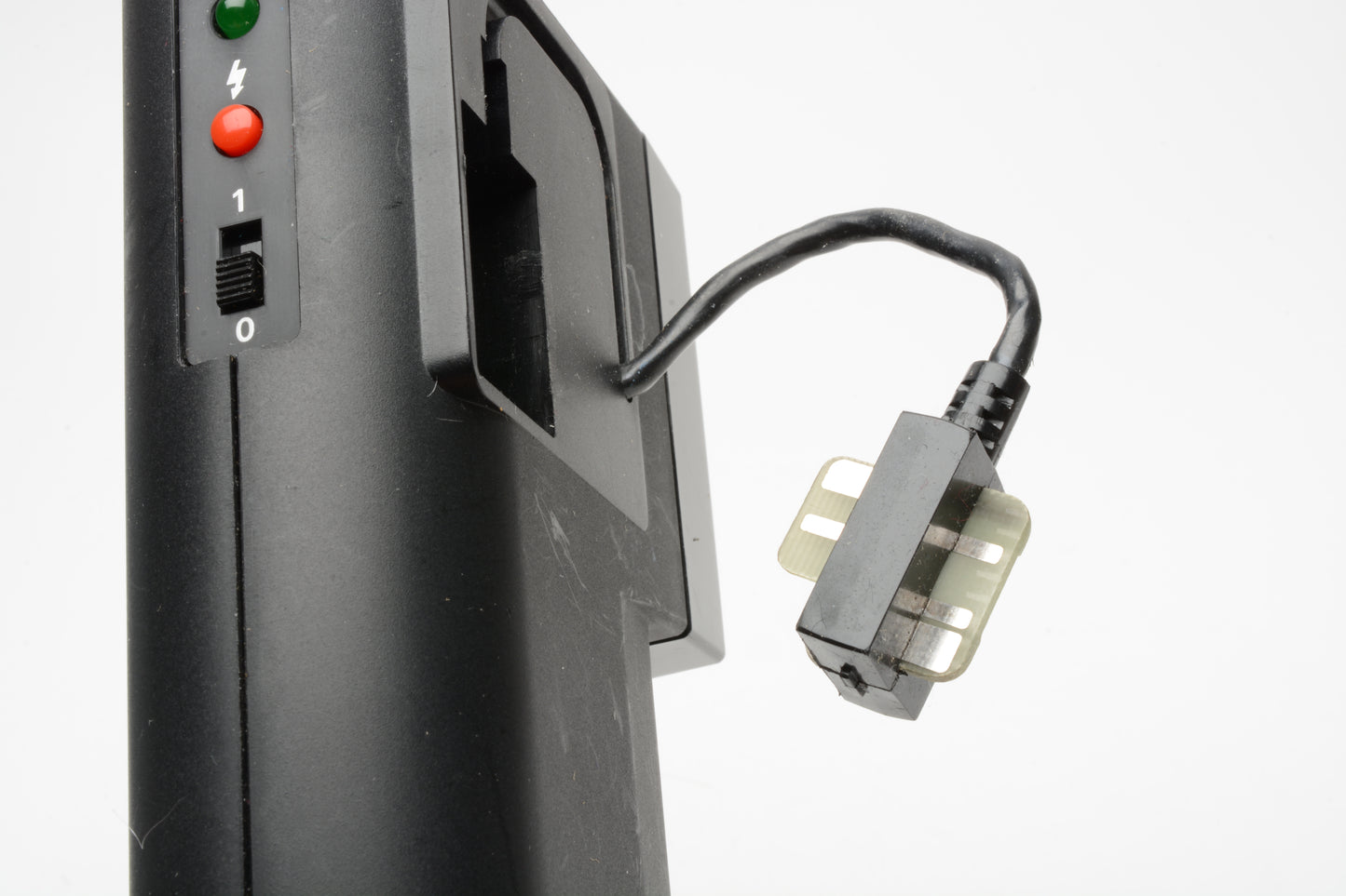 Polaroid Polatronic 2350 flash, tested, works great (No ready light)