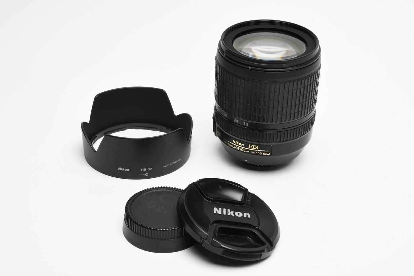 Nikon AF-S 18-105mm f3.5-5.6G ED DX VR zoom lens, Hood, caps, Good!