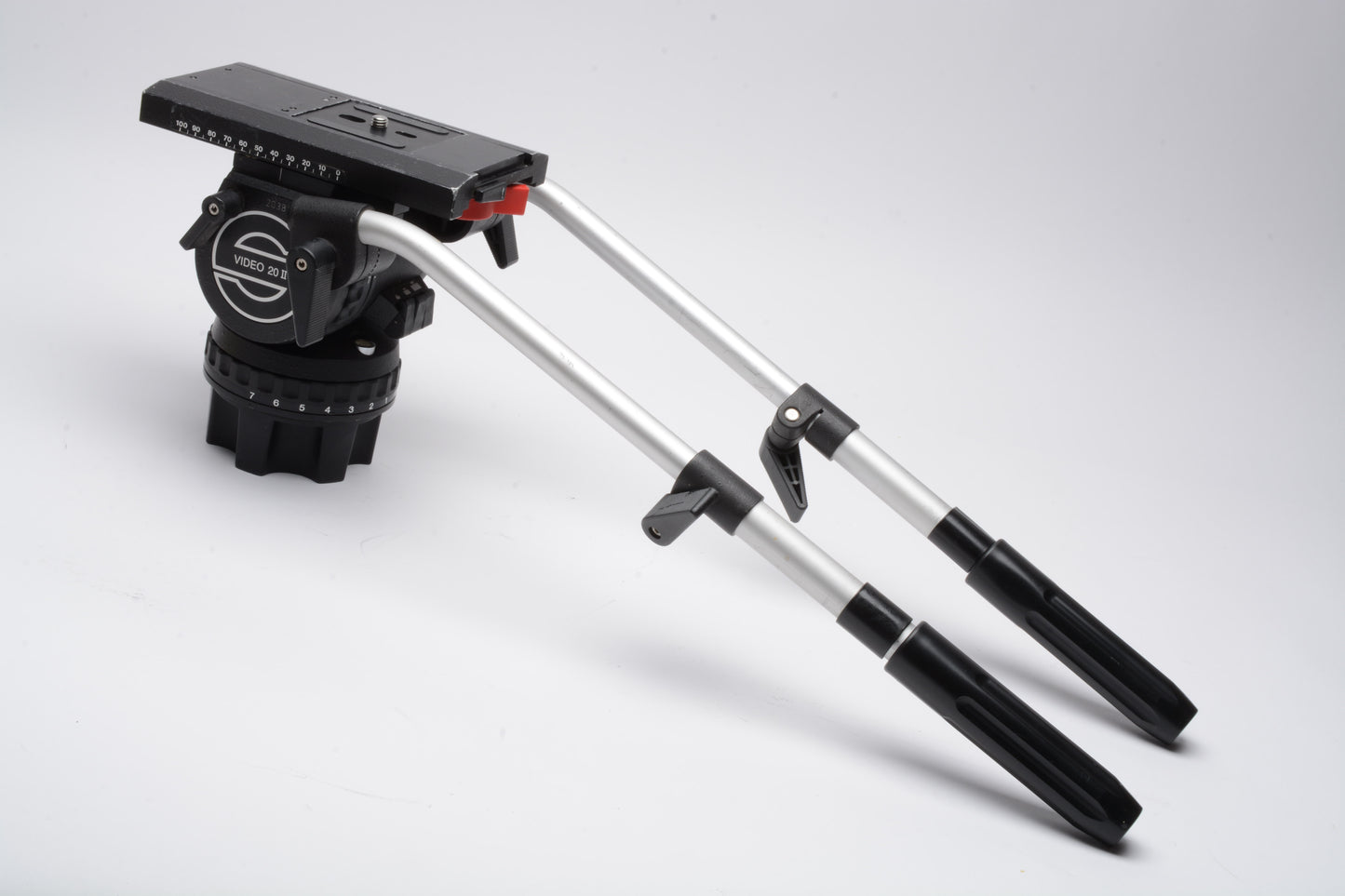 Sachtler Video 20 II Head 100mm Bowl Fluid Head, 2X arms, QR plate, Nice