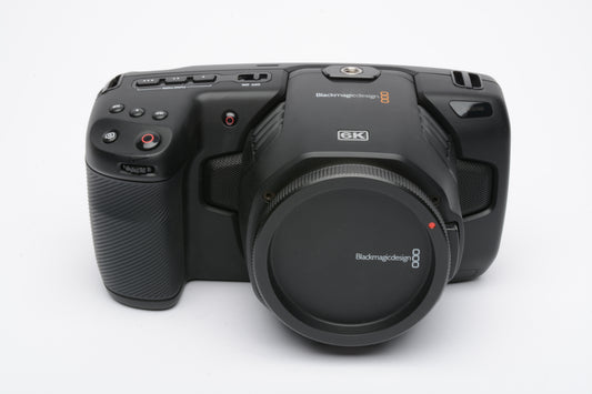 Blackmagic Design Pocket Cinema 6K Video Camera, 2batts, charger, +Davinci Resolve