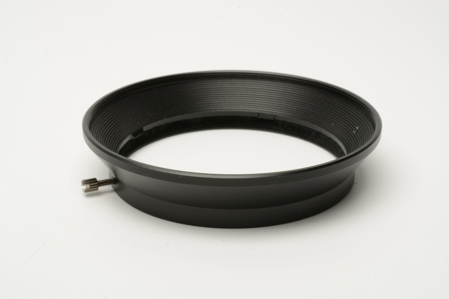 7Artisans 62mm metal slip-on Lens Hood Shade, Clean