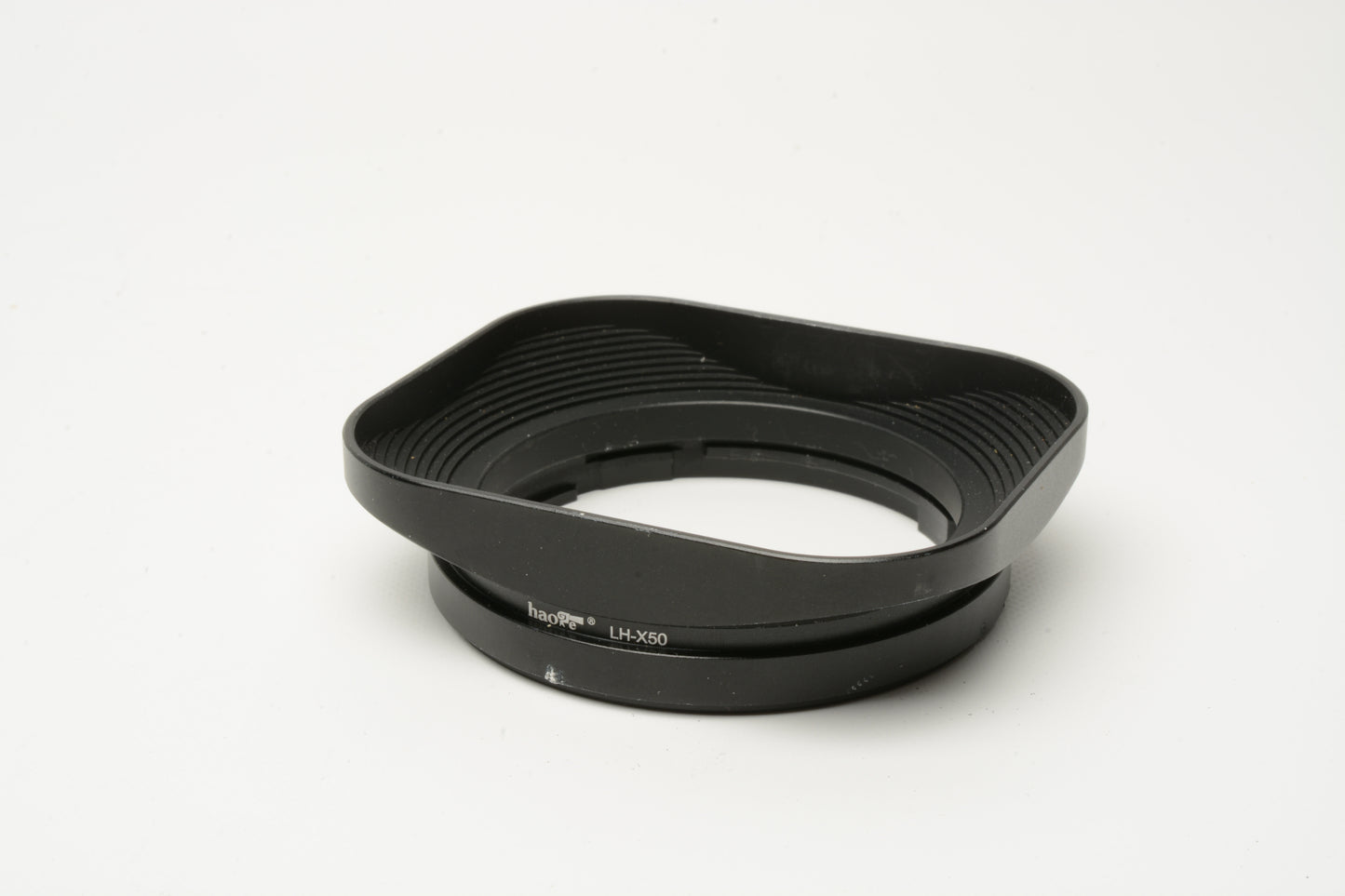 Haoge LH-X50 Metal Lens Hood for Fujifilm Fuji Fujinon XF 50mm F2 R WR