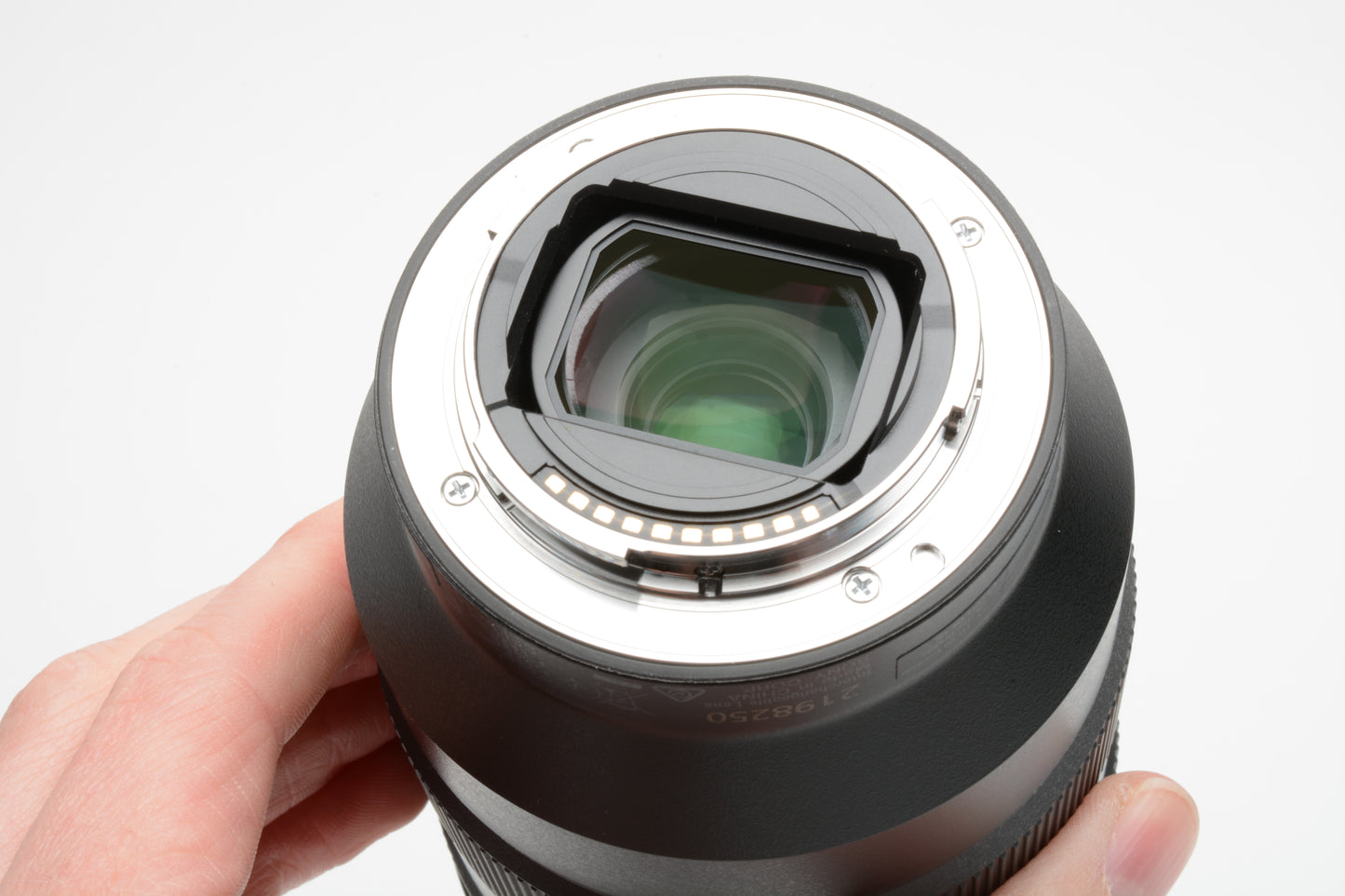 Sony FE 24-105mm f4 GM OSS zoom lens, pouch, hood, caps